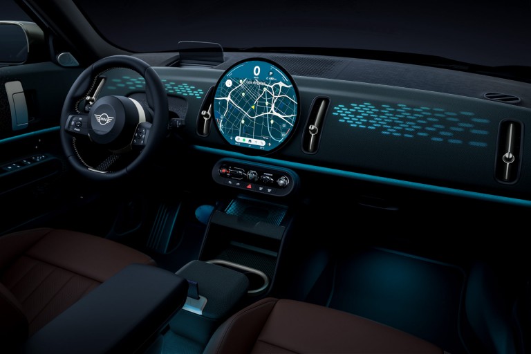 MINI Countryman 100% eléctrico - mosaico - interior